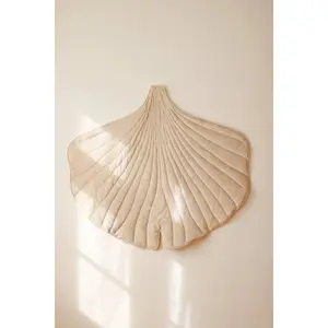 Tapete de folhas de veludo ginkgo para crianças Moi Mili "Crème" image-1