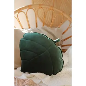 Velvet leaf pillow Moi Mili Green image-0