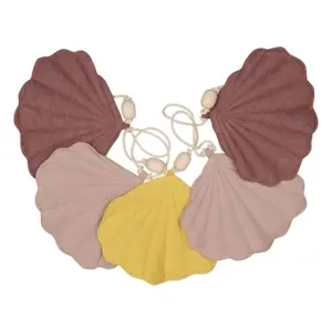 Linen garland with shells Moi Mili Marsala image-0