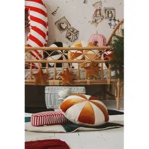 Velvet garland with stars Moi Mili Gold Dust image-4