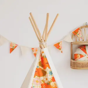 Garland Moi Mili Picnic with flowers image-1