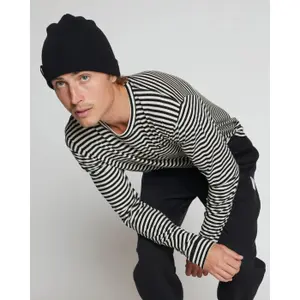 Merino Long Sleeve Icon T-Shirt Mons Royale image-4
