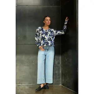 Sweatshirt woman Moodo L-BL-4905 image-0
