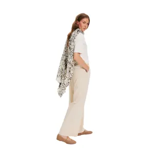 Women's scarf Moodo L-SZ-4901 image-2