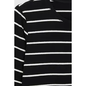 Women's long sleeve T-shirt Moodo L-TS-4905 image-3