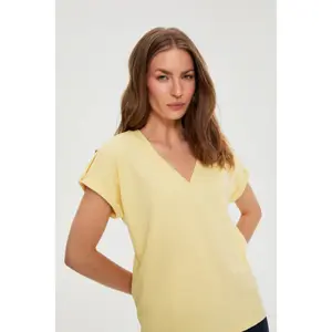 Women's T-shirt Moodo L-TS-4909 image-3