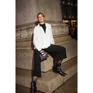 Camiseta de manga larga de mujer Moodo Z-KO-4832 image-2