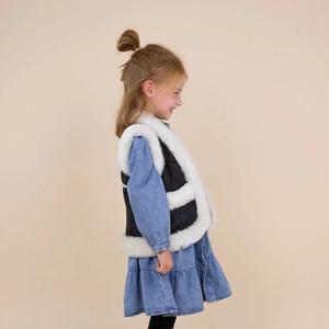 Sleeveless jacket for girls Moonrise Aysun image-2