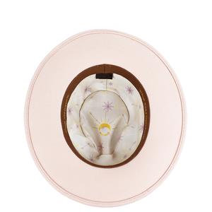 Woman hat Moonrise Nova image-1