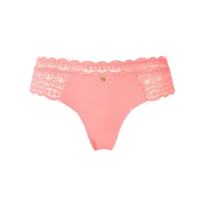 Shorty woman Morgan Sandra image-0