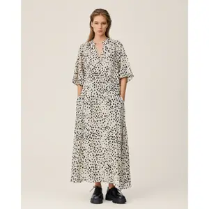 Pleated skirt for women Moss Copenhagen Angelina AOP image-2