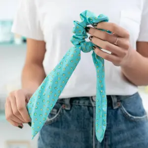 Chouchou con cintas para atar para un estilo atrevido - aguacate Mr. Wonderful image-2