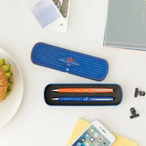 Estuche + 2 bolígrafos Mr. Wonderful Doing amazing things