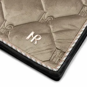 Tapis de dressage pour cheval Mrs. Ros Charmer image-1