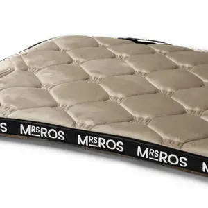 Tapis de dressage pour cheval Mrs. Ros Charmer image-2