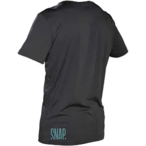Camiseta con bolsillo monocromática Snap Climbing image-1
