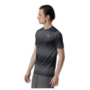 T-shirt New Balance printed accelerate image-3