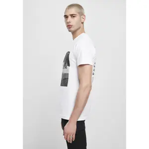 T-shirt Mister Tee moon landing image-5