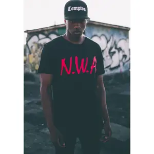 T-shirt Mister Tee n.w.a image-1