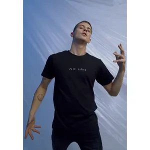 Camiseta Mister Tee no love image-5