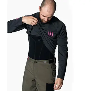 Roupa interior de manga curta Muc-Off image-1