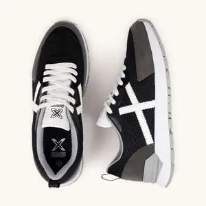 Retro Running Sneakers Munich Versatile 33 image-4