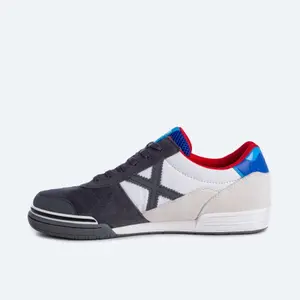 Buty piłkarskie Munich Gresca 300 IC image-1