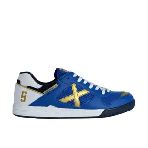 Soccer shoes Munich Continental V2 45 IC image-0