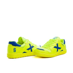 Buty piłkarskie Munich Continental V2 12 IC image-2