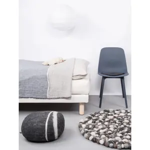 Round carpet Myfelt Hardy image-3