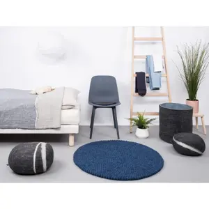Round carpet Myfelt Alva image-1