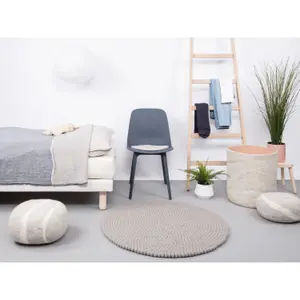 Round carpet Myfelt Luis image-1