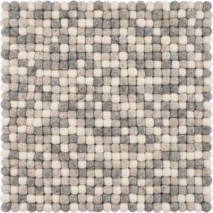 a-sa-q-039-036-036-kvadratisk-stolsdyna-myfelt-hella-multi-naturcolour-hell-36x36-cm