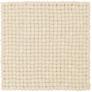 a-sa-q-047-036-036-kvadratisk-stolsdyna-myfelt-levi-beige-36x36-cm
