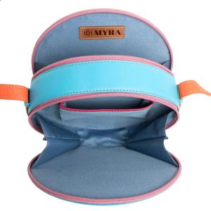 Kulatá dámská kabelka přes rameno Myra Bag image-3