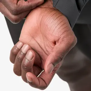 Αδιάβροχη ζακέτα Nnormal image-4