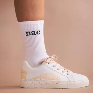 product/n/a/nae-vegan-shoes_berlin_white_white_2.jpg