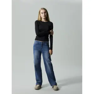 Girl's long sleeve T-shirt Name it Dinci image-4