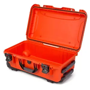Camera case with foam Nanuk 935 image-0