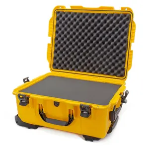 Camera case with foam Nanuk 955 image-1