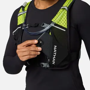Hydration vest Nathan Hypernight Quick Start 3 4L image-4