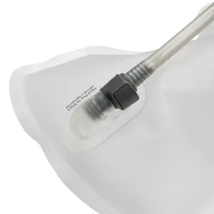 Water pouch Nathan image-1