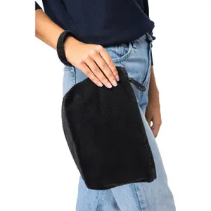 Eco-friendly velvet pouch Native Spirit image-1