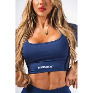 T-shirt femme Nebbia Flow Seamless Shaping image-3
