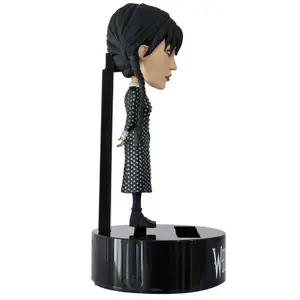 Figurine NECA Wednesday Body Knocker Wednesday image-2