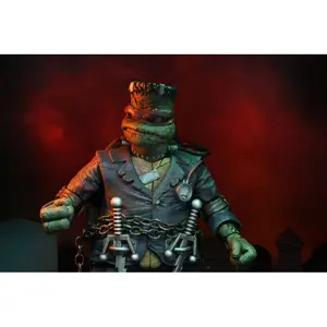 Collectible figurine NECA Universal Monsters x TMNT Ultimate Raphael as Frankenstein's Monster image-2