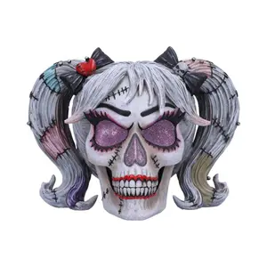 Figurine Nemesis Now Drop Dead Gorgeous Skull Pins and Needles image-0