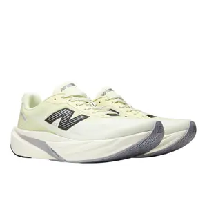 Chaussures de running New Balance FuelCell Rebel v5 image-1