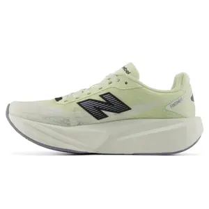 Chaussures de running femme New Balance FuelCell Rebel v5 image-1
