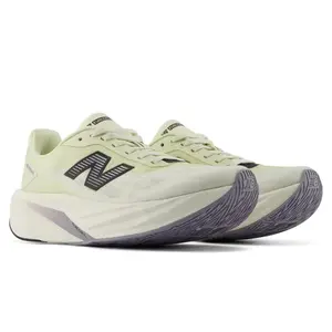 Chaussures de running femme New Balance FuelCell Rebel v5 image-2